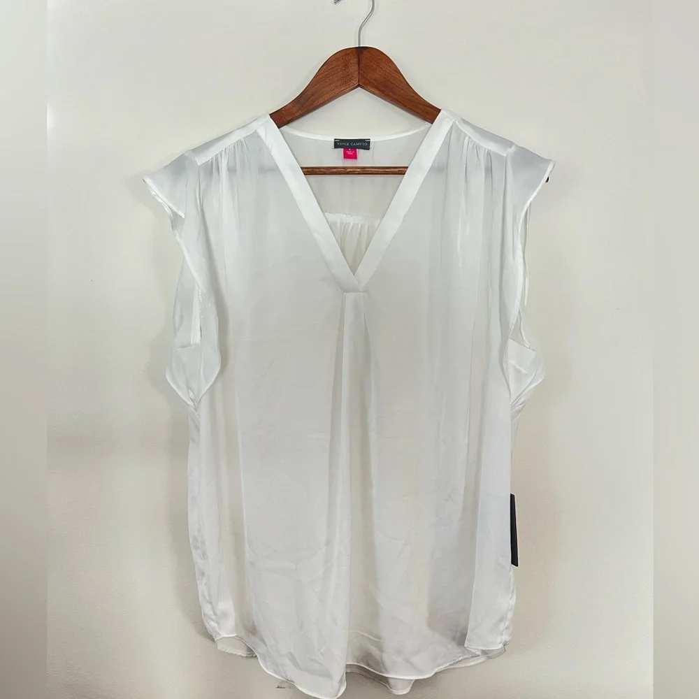 Vince Camuto New Ivory Top L – New with Tags – Elegant Blouse - Picture 3 of 8